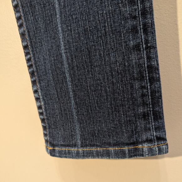 True Religion Ankle Jeans Dark Wash LowRise Straight Leg Flap Pockets - Size 26 - Picture 5 of 9